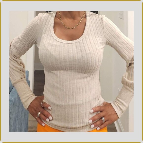Soft Ribbed Balloon-Sleeve Knit Top – Size M - Picture 8 of 11